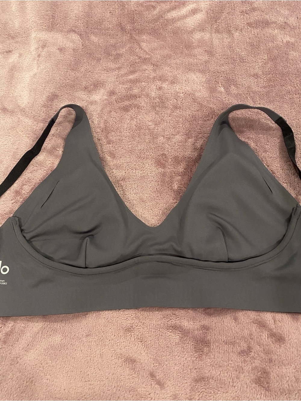 ALO Yoga Gray Airlift Line up Sports bra and Leggings set - Picture 6 of 6